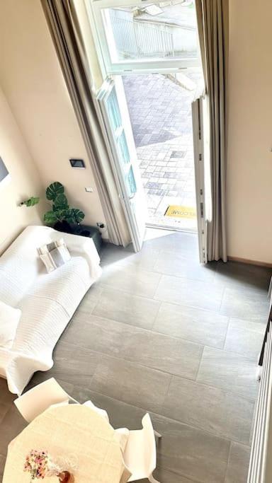 Duomo Modern Loft 100Mt From Duomo And Lake โกโม ภายนอก รูปภาพ